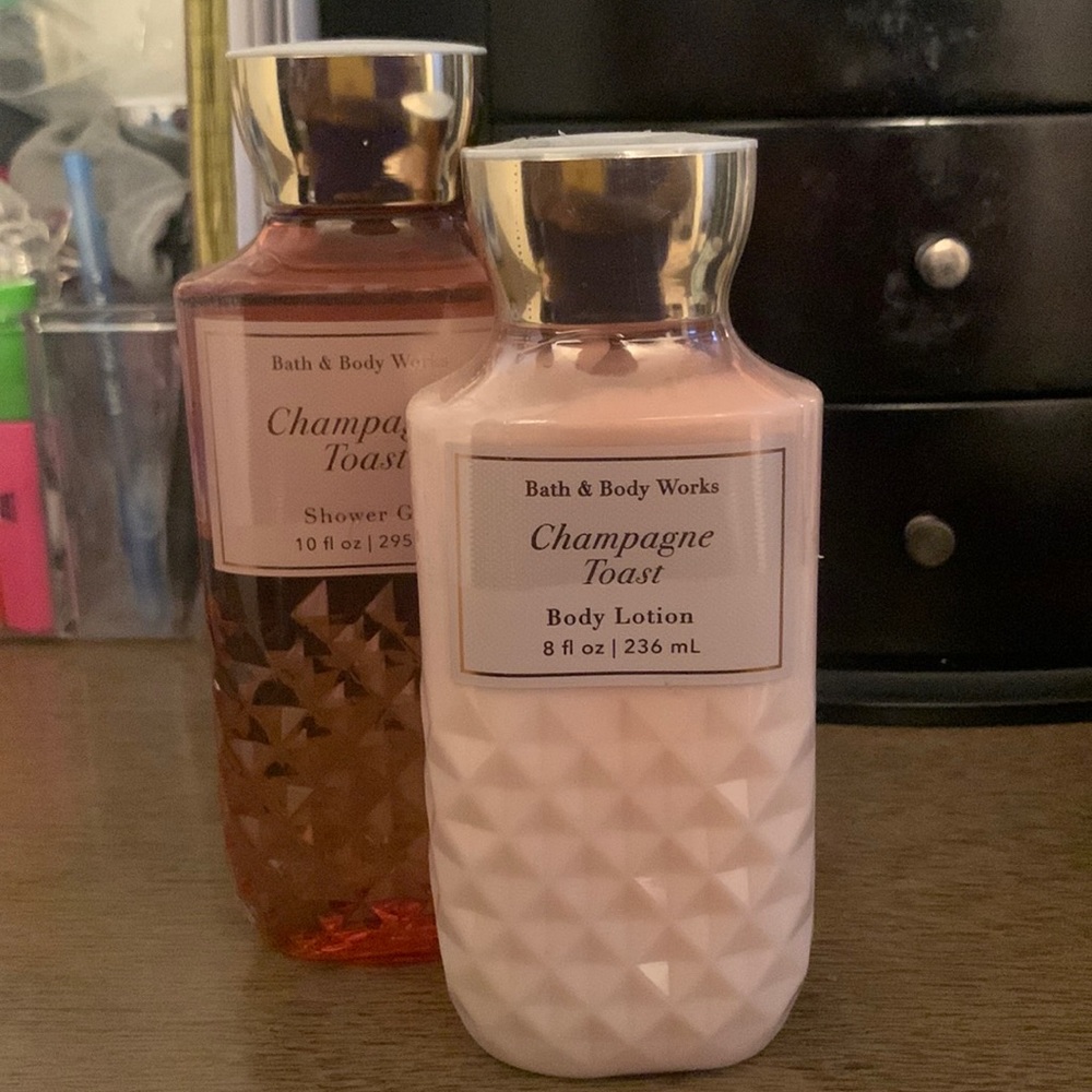 Champagne Toast Shower Gel and Lotion Set